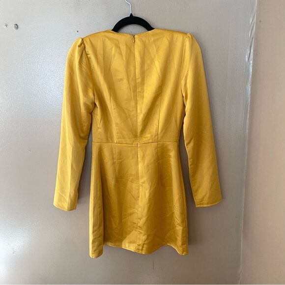 NWT More To Come Jewel Deep V Dress Marigold yellow mini Revolve XS - Picture 6 of 7